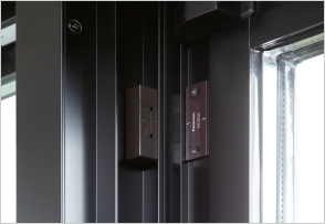 防犯マグネットセンサー